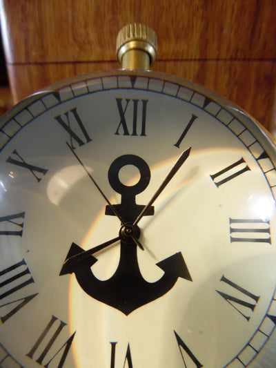 Ceas maritim NI406A/1 în cutie din lemn, cu posibilitate de personalizare prin gravură, din alamă, retro, înălțime 7 cm
