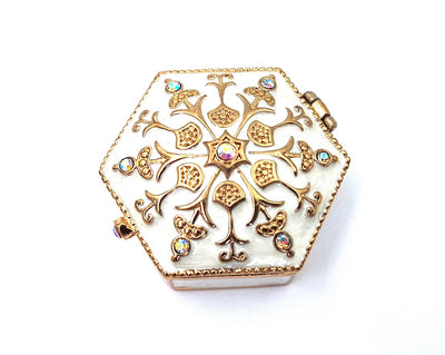 Elegant metal gift box with crystals B0035-08WH, white and gold, customizable engraving, perfect for jewelry and small items, 5x5x2 cm