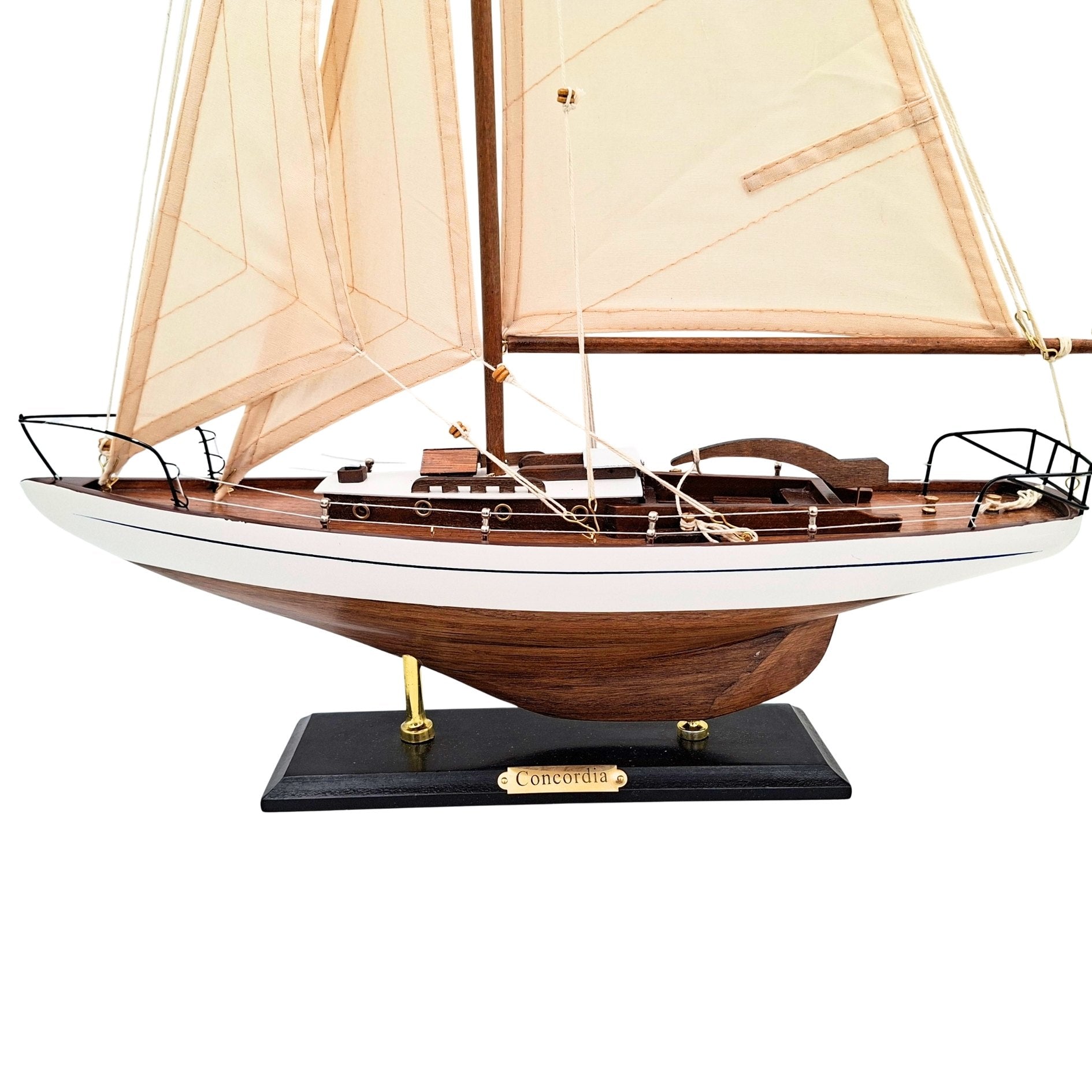 Model Jachtu Żaglowego 66 cm z możliwością personalizacji grawerem