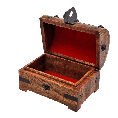 Wooden gift box with customizable engraving