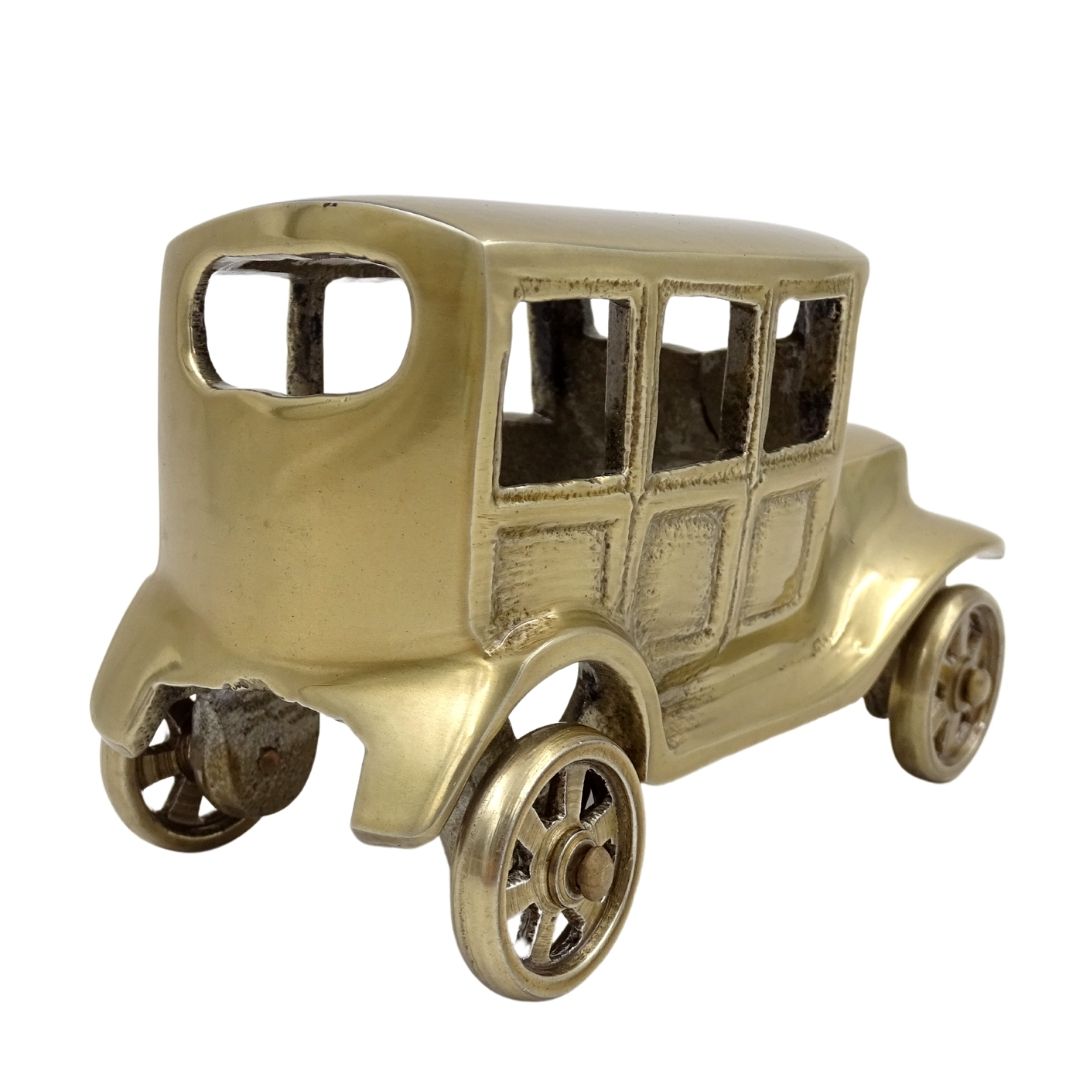 Metalowy Model Samochodu Retro BMW Dixi w Kolorze Zabytkowego Mosiądzu z Możliwością Personalizacji Grawerem
