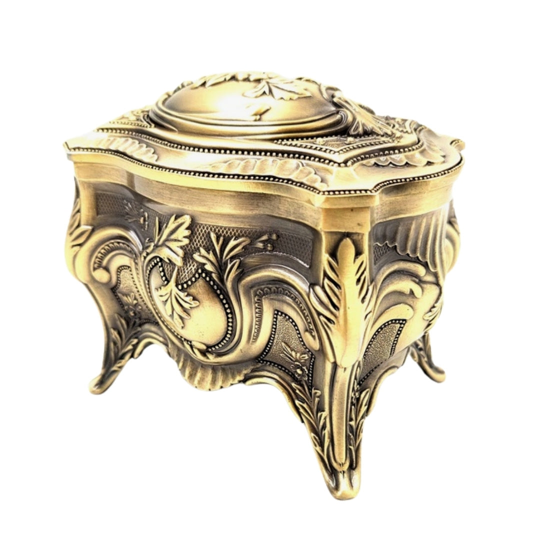 Gold Retro Metal Jewelry Box with Personalized Engraving Option - Elegant and Richly Decorated, Perfect for Gift - Dimensions: 10.8 x 7.7 x 9.2 cm, Solid and Impressive, Ideal for Storing Valuable Items