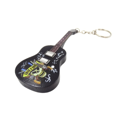 Breloc mini chitară în stil Guns N' Roses, cu posibilitate de personalizare prin gravură