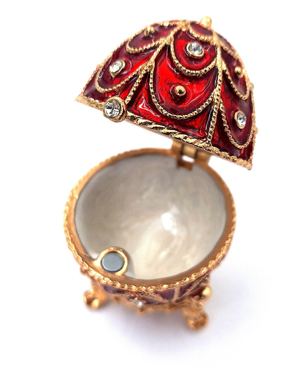 Exclusive metal Fabergé jewelry box with crystals in red and gold, customizable engraving, perfect as a gift, dimensions 5.5x6.5 cm
