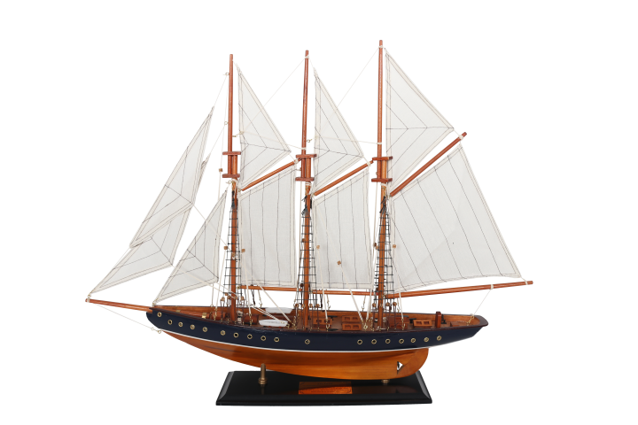 Model szkunera Atlantic 72cm - Replika legendarnego statku z możliwością personalizacji grawerem - Idealny prezent dla miłośników żeglarstwa - Wykonany z drewna z materiałowymi żaglami