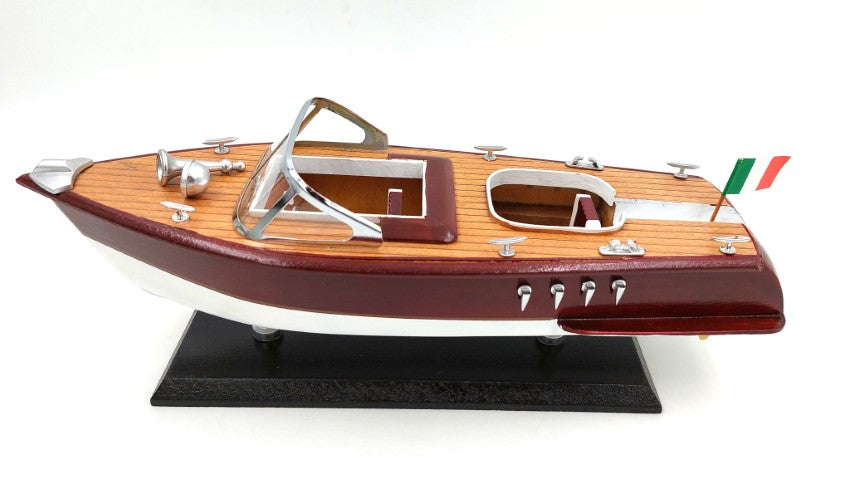 Model motorówki Reeva z drewna 35x11x13 cm