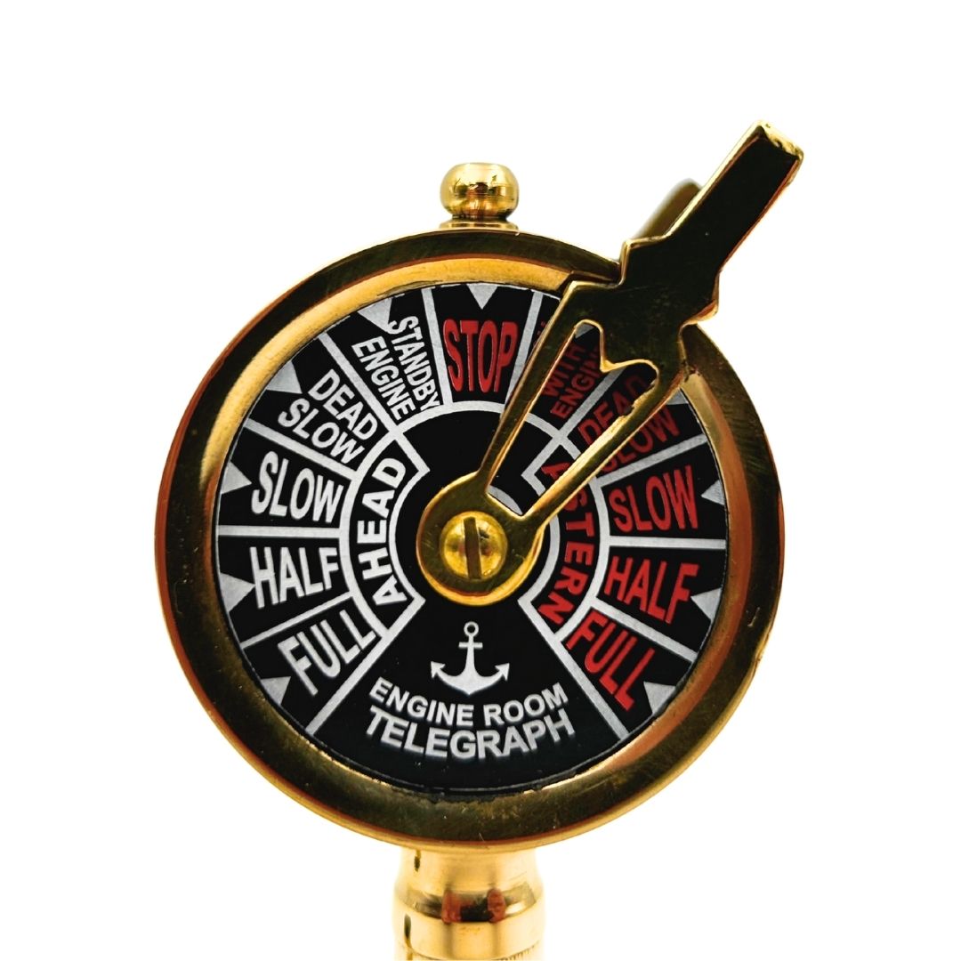 Elegant Desk Set with Engraving – Telegraph Machine, Compass, and Pen Holder on Wooden Base – Ideal Gift for Sailors, Managers, or Retro Style Lovers – High-Quality Brass and Wood, Dimensions 16.5 x 6 x 16.8 cm