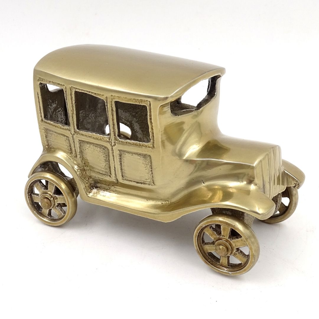 Metalowy Model Samochodu Retro BMW Dixi w Kolorze Zabytkowego Mosiądzu z Możliwością Personalizacji Grawerem