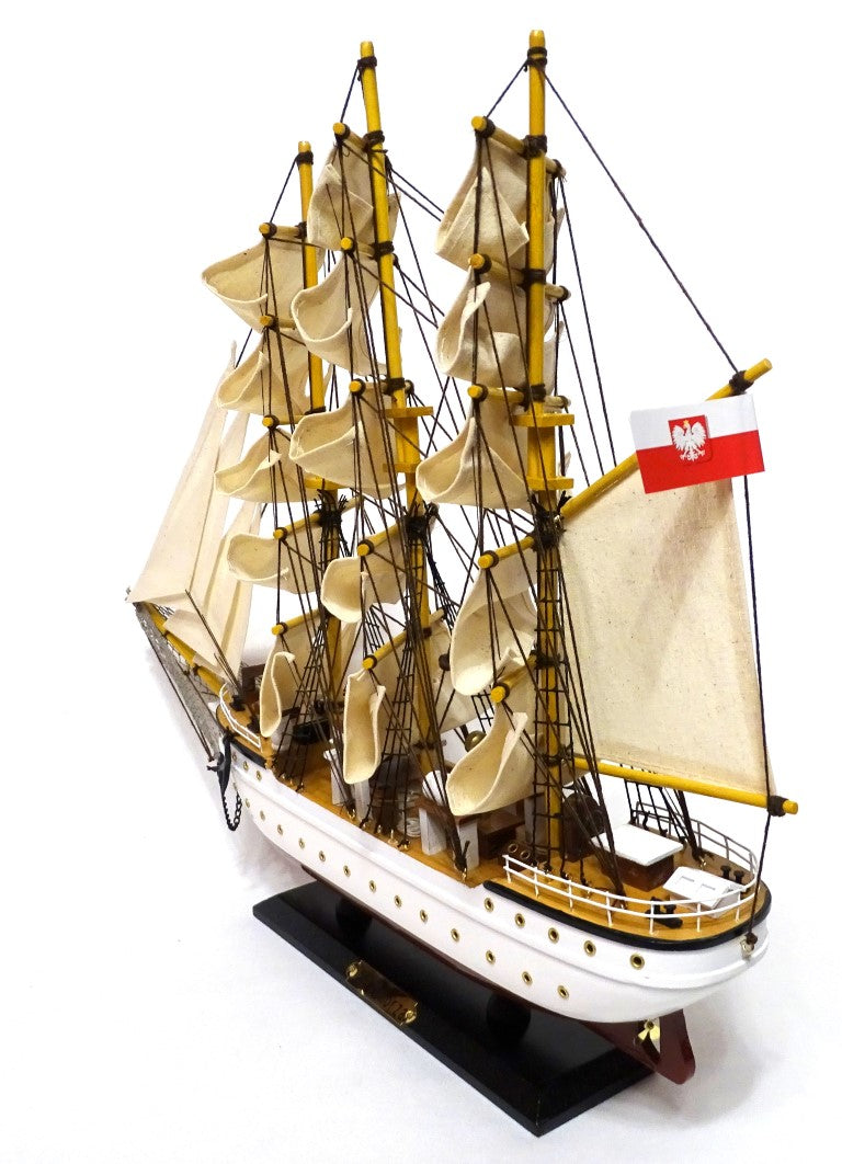 Model żaglowca Dar Pomorza 50cm z możliwością personalizacji grawerem