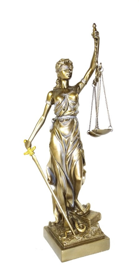 Figurka Temida 35 cm z możliwością personalizacji grawerem - elegancki prezent dla prawnika, sędziego lub radcy prawnego, wykonana z polyresinu w złotym kolorze z antycznym wykończeniem
