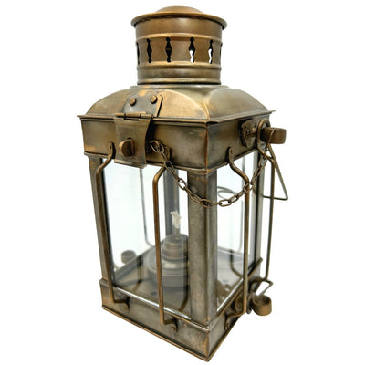 Lampa Naftowa Retro Stalowa LT608 w Kolorze Starzonego Mosiądzu z Możliwością Grawerowania