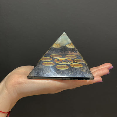 Orgonite Pyramid Midnight Om Chakra