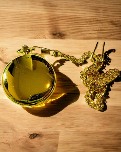 Ceas de buzunar mecanic clasic cu capac dublu, manual, culoare aurie, cu gravură