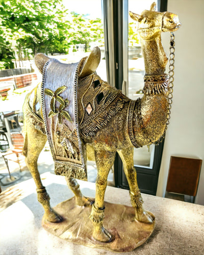 Statuetka Poutník Pouště Dekorativní Velbloud z Pryskyřice s Možností Gravírování