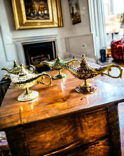 Lampa Magică a lui Aladin cu Opțiune de Gravare - Variantă Albă, împletită cu auriu