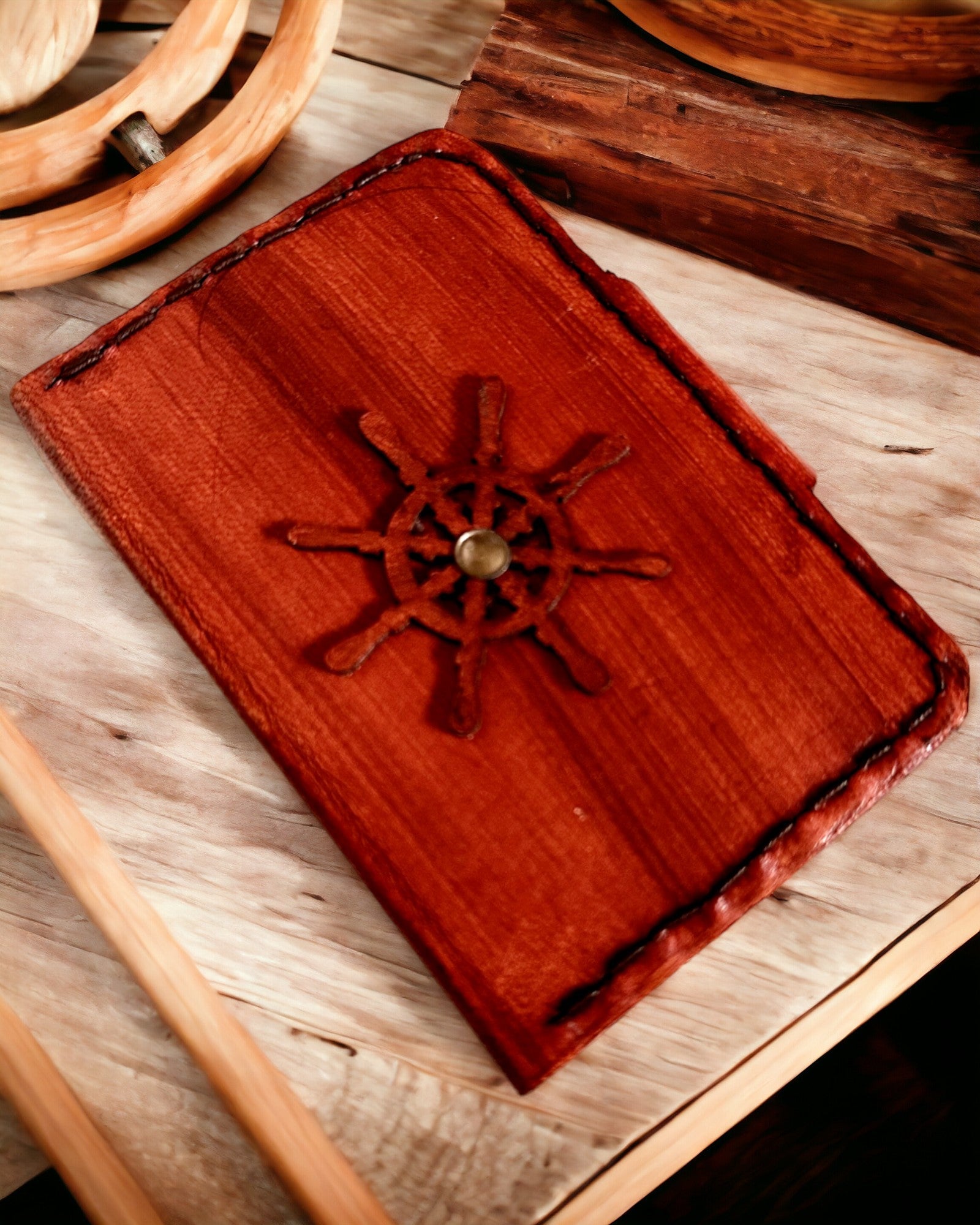 "Sailor's Case" – Handcrafted Pouch for Pocket Watch or Compass with Personalization Option