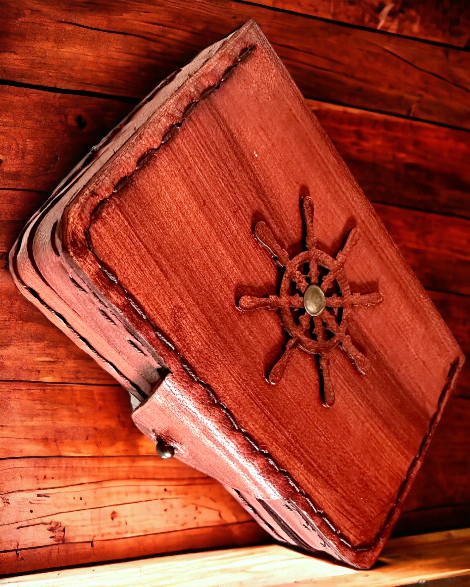 "Sailor's Case" – Handcrafted Pouch for Pocket Watch or Compass with Personalization Option