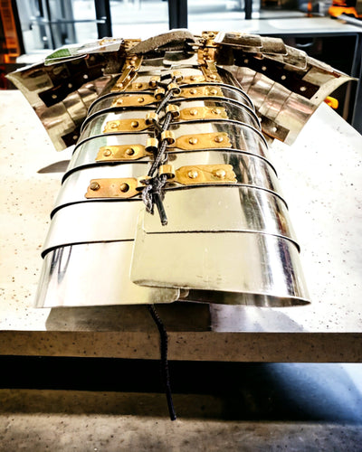 Zbroj Městského Bojovníka - Ručně Vyrobená, Možnost Gravírování, Výška Přibližně 40 cm