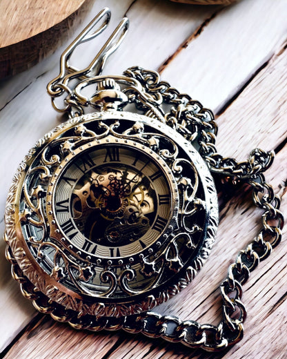 Ceas de buzunar argintiu "Vintage Elegance" cu posibilitatea de personalizare prin gravură