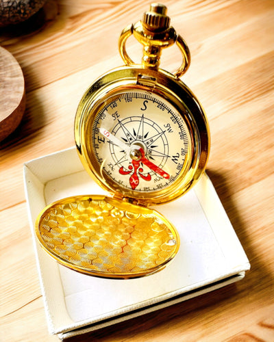 Kompas Wędrowiec z Opcją Grawerowania - kolor złoty