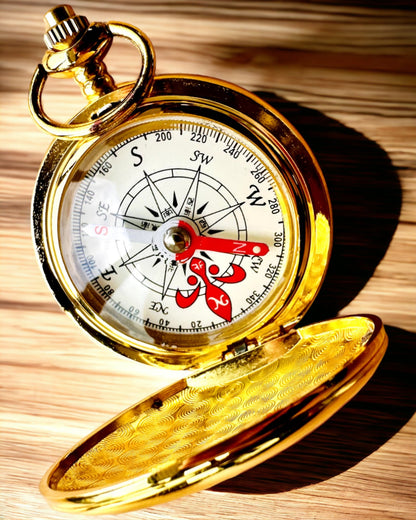 Compass "Wędrowiec" with Engraving Option - gold color