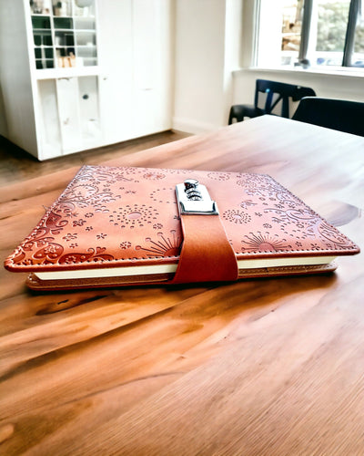 Exkluzivní zápisník, PU kůže, A5 s číselným zámkem - "Secret Journal", personalizace gravírováním