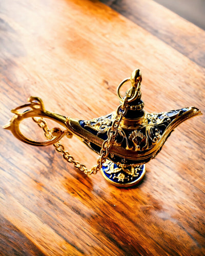 Small 4 cm Magic Aladdin Lamp, keychain, 6 color variants - Enchanted Memories, personalization with engraving