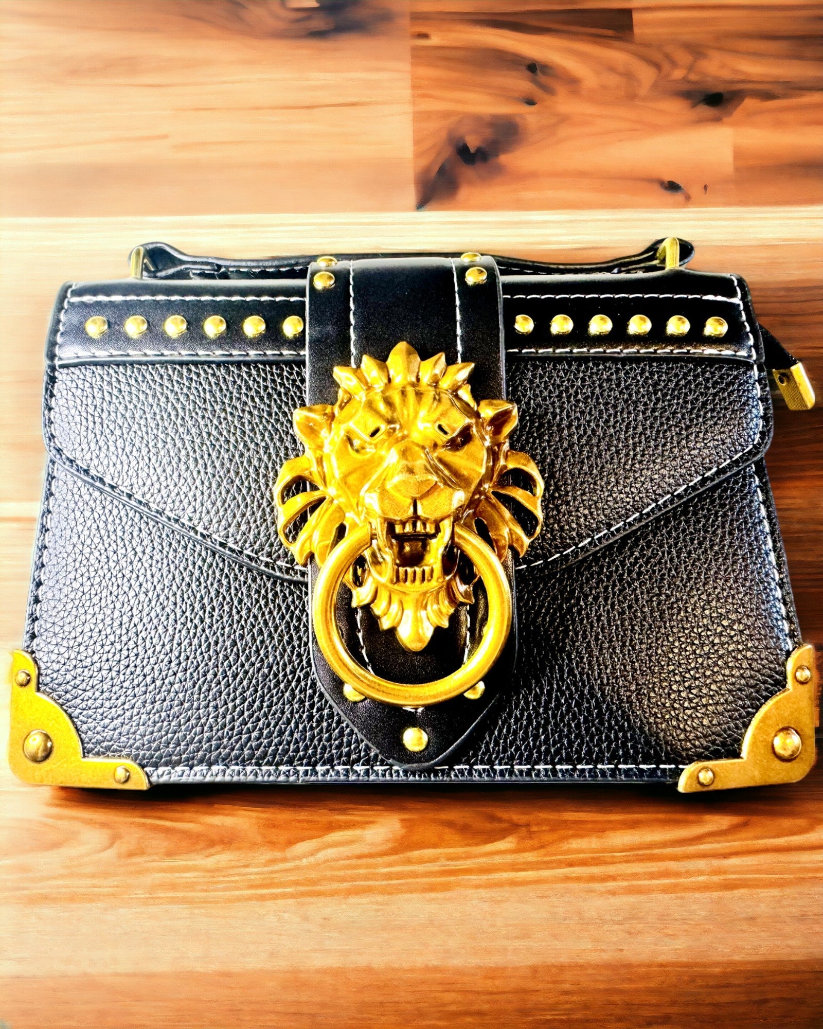 Fashionable Square Shoulder Bag with Lion Accent - color black