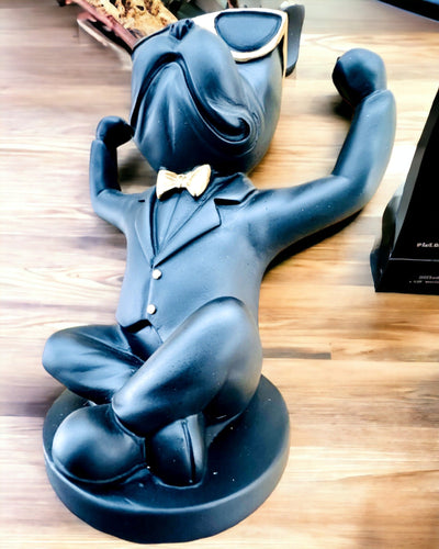 Фігурка Bulldog Elegance - Ексклюзивний тримач для келихів, можливість персоналізації гравіюванням