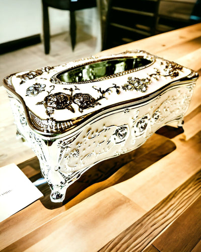 Krabička na kapesníky s reliéfním vzorem růže - elegantní doplněk do interiéru, bílá