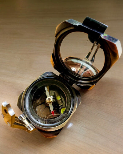 Busolă solidă, premium, de căpitan „Navigator” - cu opțiune de personalizare prin gravură