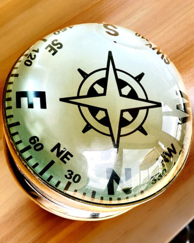 Bailey Compass Clock - Ceas Elegant cu Motiv de Busolă cu Posibilitate de Gravare