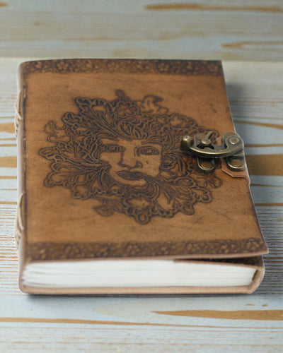 Sylva Spirit – Kožený zápisník Greenman s kovovou sponou