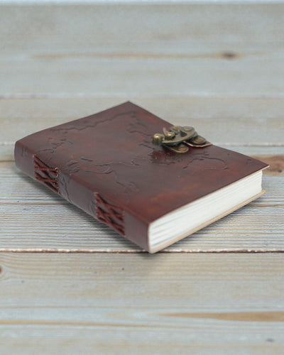 Шкіряний записник «Карта світу» з прошивкою (18x13 cm)