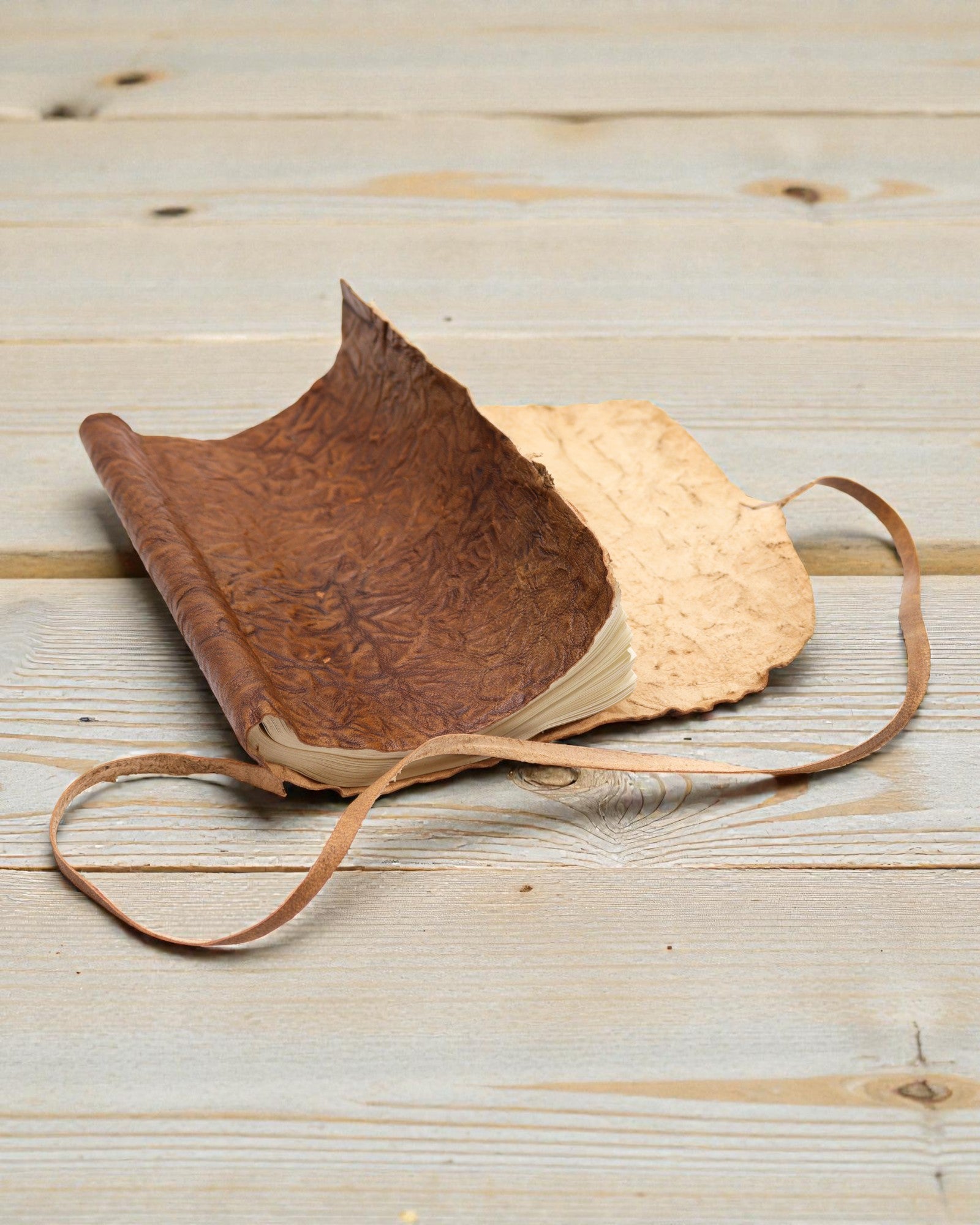 Скручений шкіряний дорожній записник — 96 сторінок — натуральний 21x15см