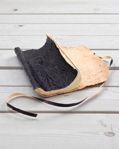 Zwijany Skórzany Notatnik Podróżnika Nomad Black – 21 × 15 cm