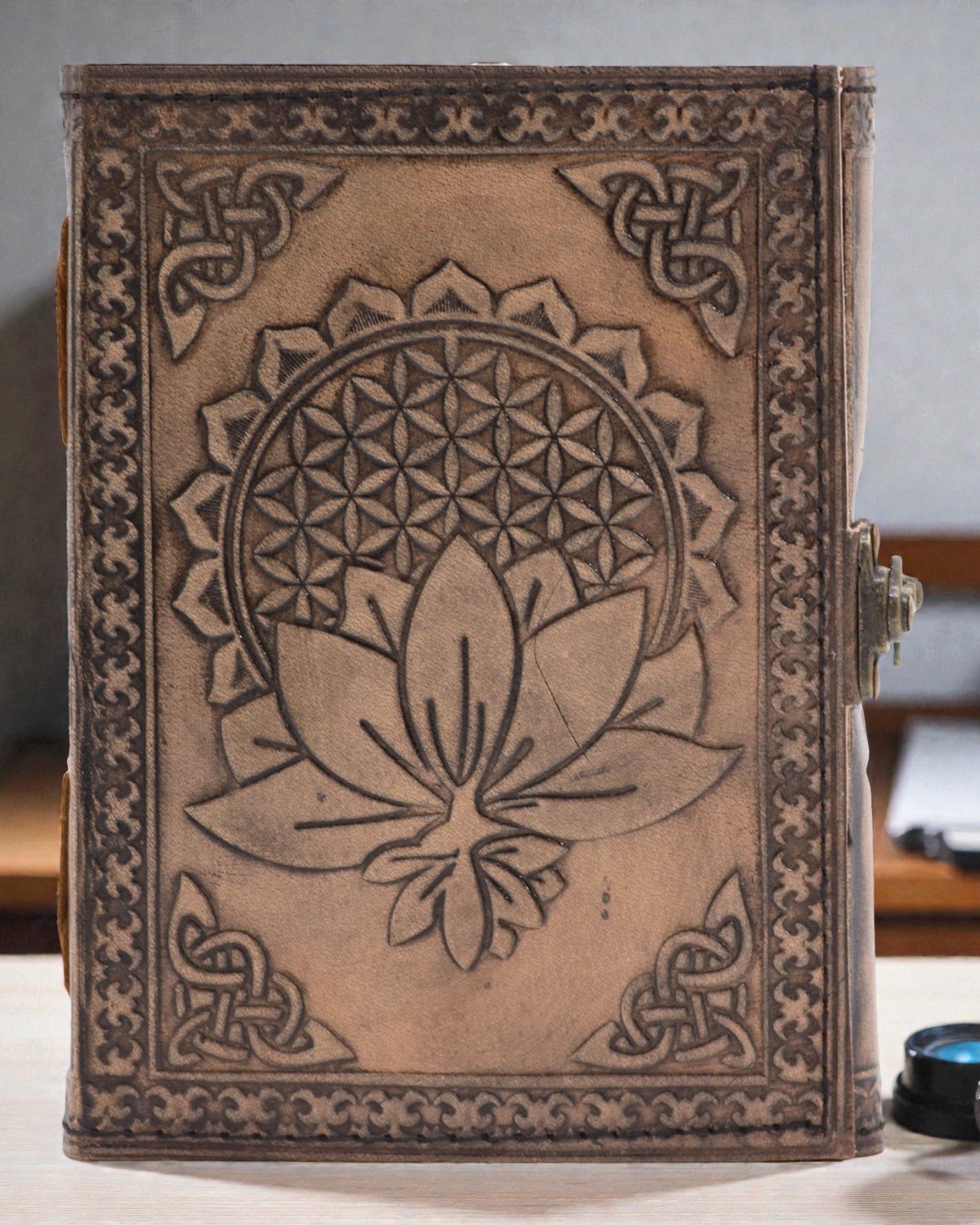 Leather Notebook Lotus Mandala Serenity – Esoteric Journal 17,5 × 12,5 cm