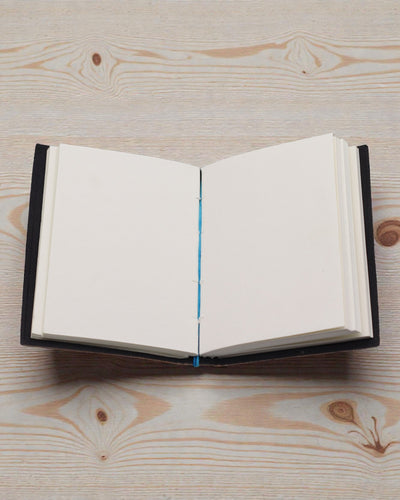 Шкіряний друкований записник – Мої чакри вирівняні до біса - 17.8×12.7 cm