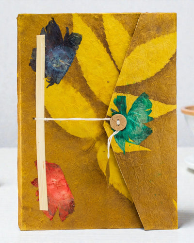 Lokta Bold Квітковий зошит для нотаток – Великий (21x15cm) – 45 аркушів – Містить закладку для нотаток – Оливковий