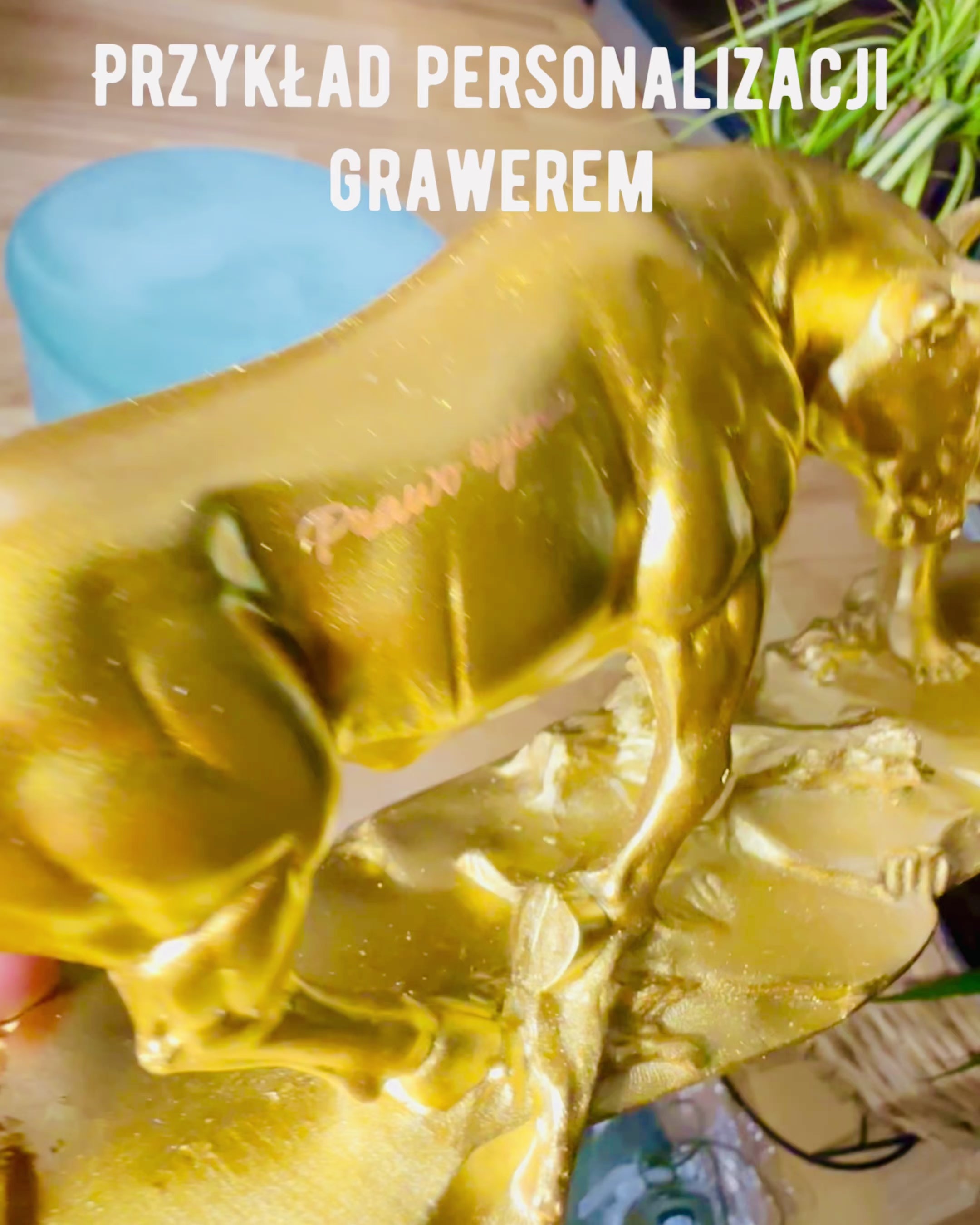 Duel of Titans - Decorative Sculpture Bull and Bear - personalization with engraving available - gold color