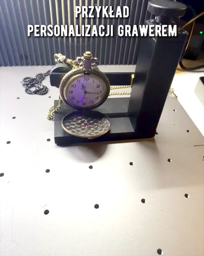 Kapesní hodinky „Road King” – s motivem nákladního vozu, s gravírováním, jako dárek