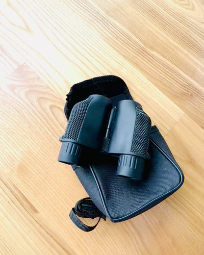 Binoclu CampMaster 10x25, posibilitate de personalizare cu gravură