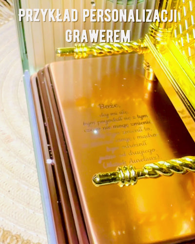 Replika Chivotului Legământului Aurită – Statuie Decorativă a Chivotului din Cupru în Mărimea XL 28x15.6x20 cm