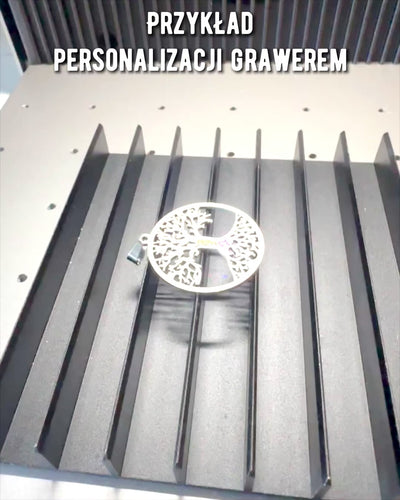 Náhrdelník "Strom života" z nerezové oceli - personalizace gravírováním, 2 barevné varianty