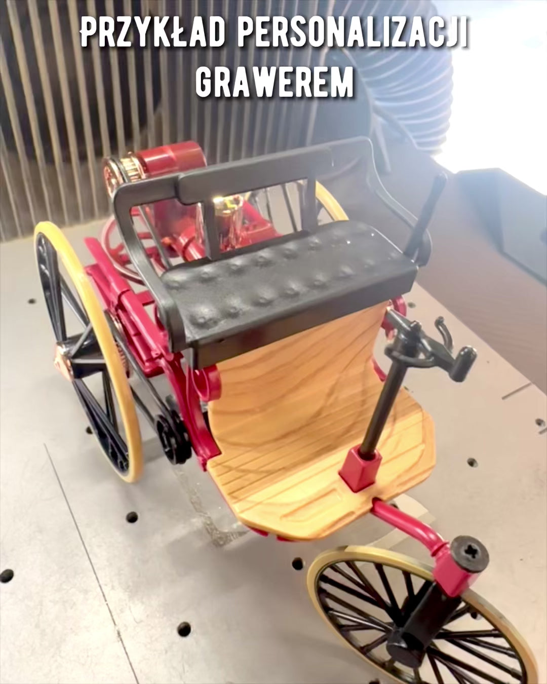 Retro tříkolka Benz Patent-Motorwagen - sběratelský model, personalizace gravírováním jako dárek