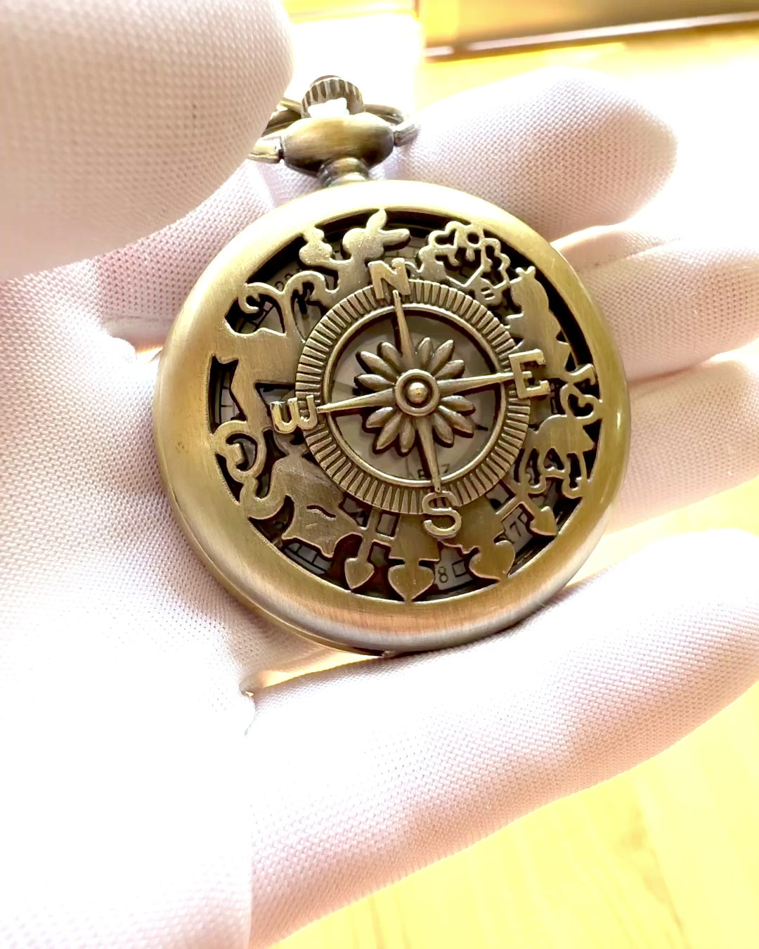 Antique Pocket Watch with Compass Motif and Chain, Quartz, personalization with engraving