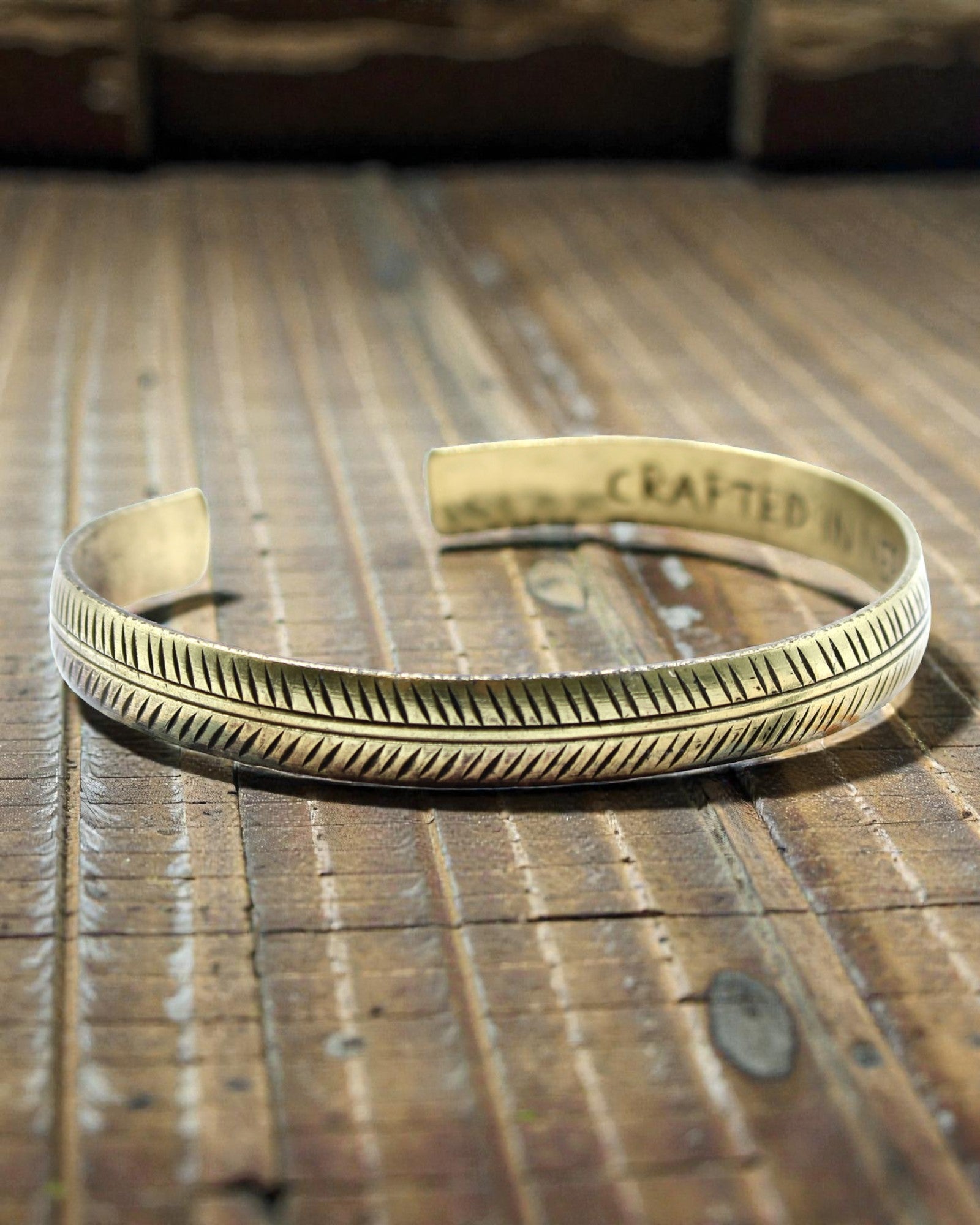 Mosiężna Bransoletka Tybetańska Subtelna Natura – Wąski Liść