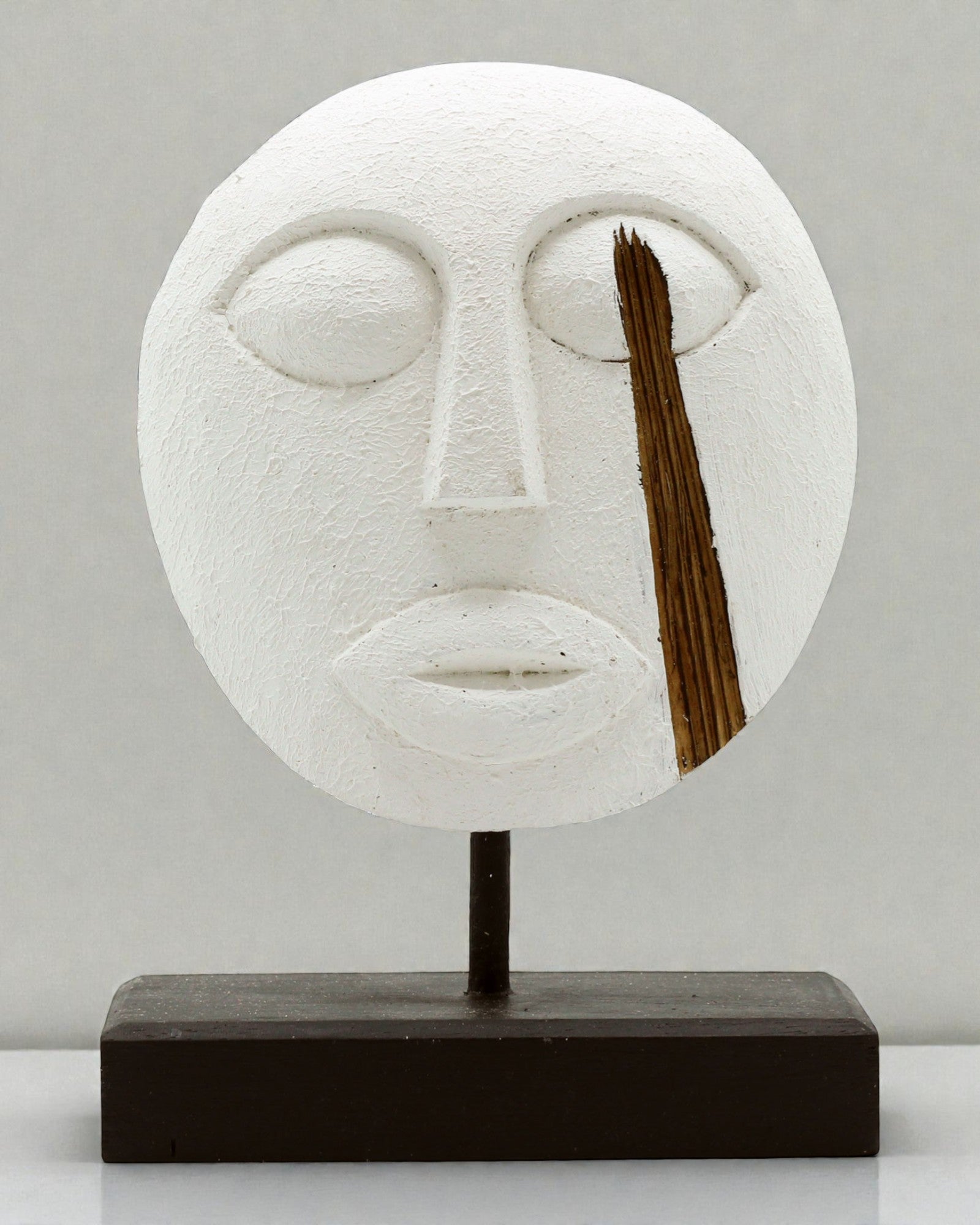 Timorská maska Strážce předků 27x20 cm – Bílá